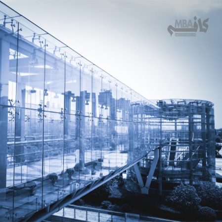 بازار ساخت وساز یکی از پررونقترین بازارهای امروز ایران است. بسیاری از سرمایهداران ایرانی نیز پول خود را در جهت تملک و ساخت ساختمان استفاده میکنند.